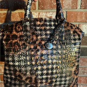 BRAHMINLarge Duxbury Satchel - Untamed Melbourne